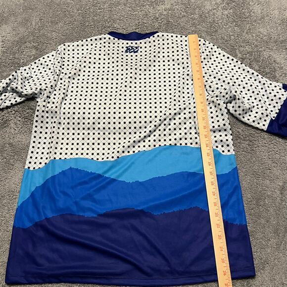 Podiumwear Shirt Mens Medium Performance Tshirt Blue Dots Geometric Cycle - Picture 5 of 5